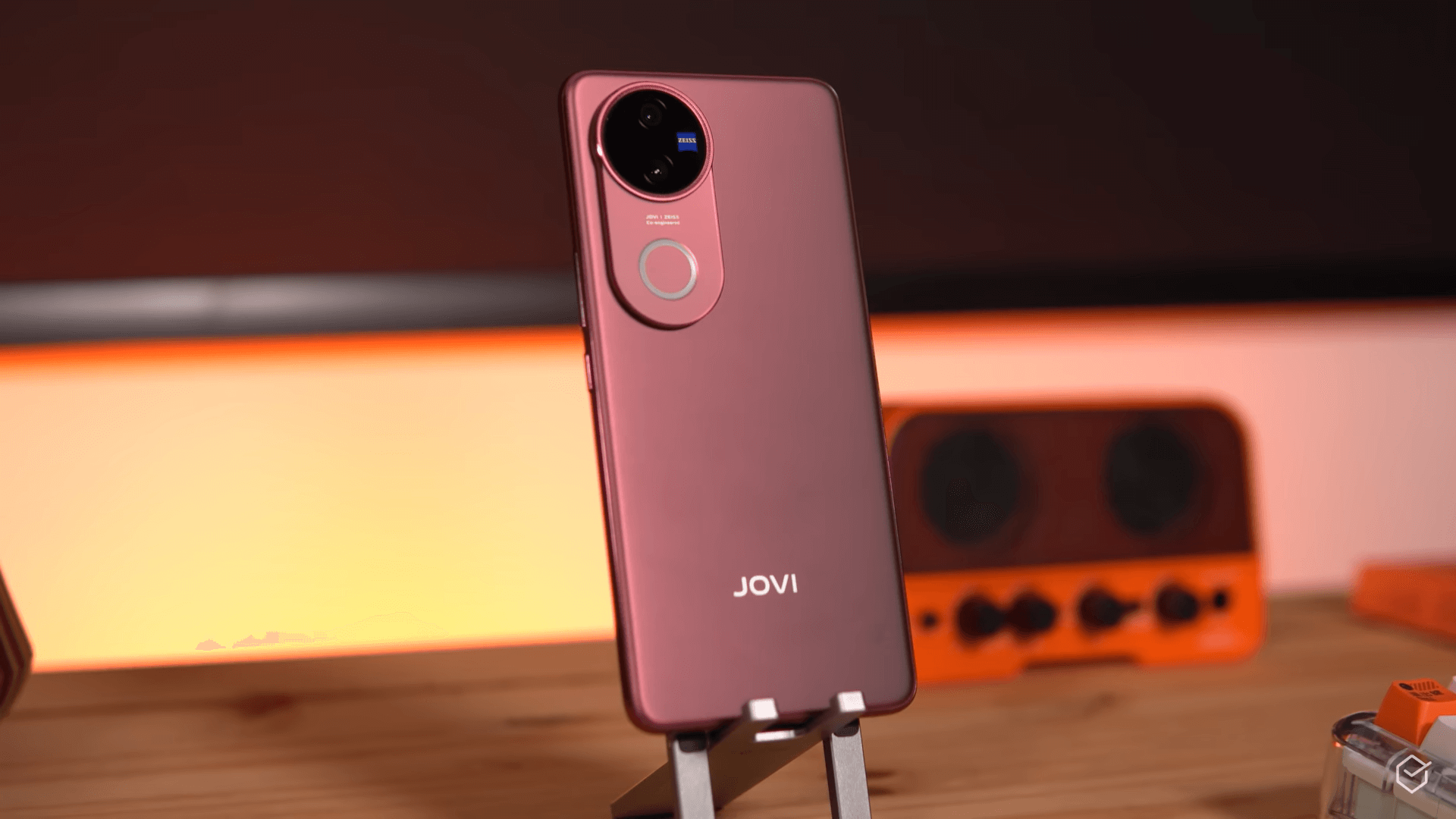 Jovi V50 Review (2025): 108MP Camera & 3-Day Battery